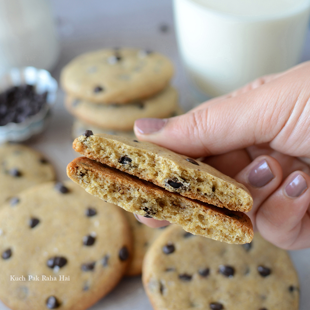 Eggless choco chip cookies recipe