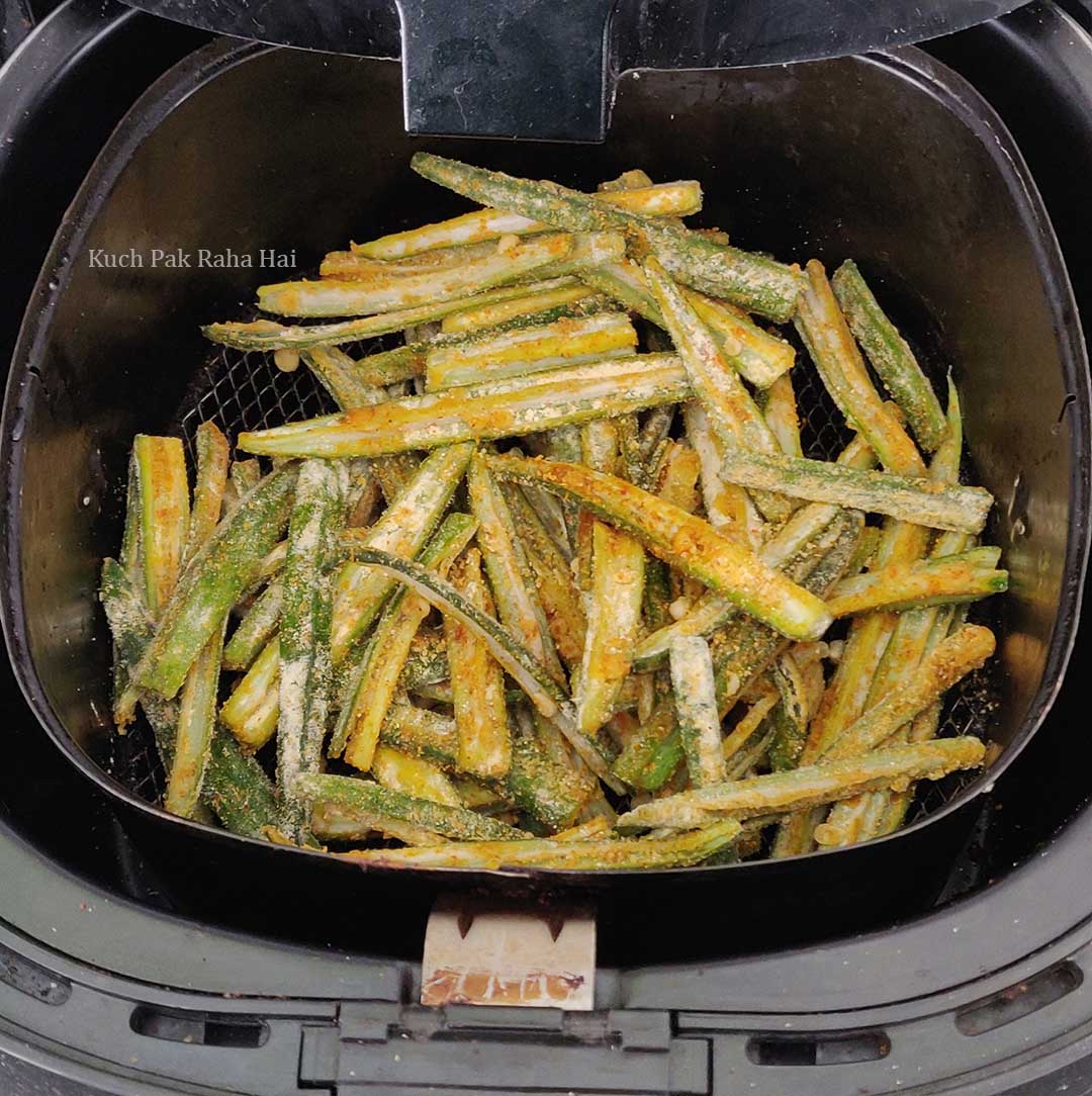 Spice coated okra in air fryer (before cooking)