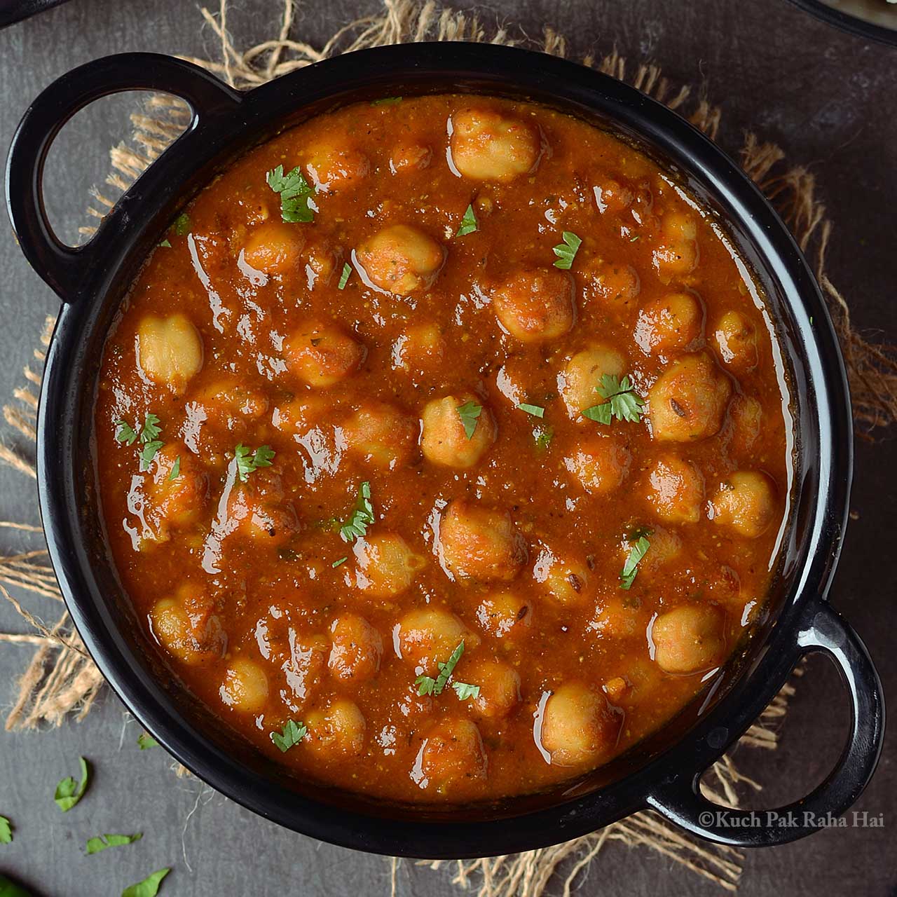 Chana masala recipe or Indian chickpea curry.