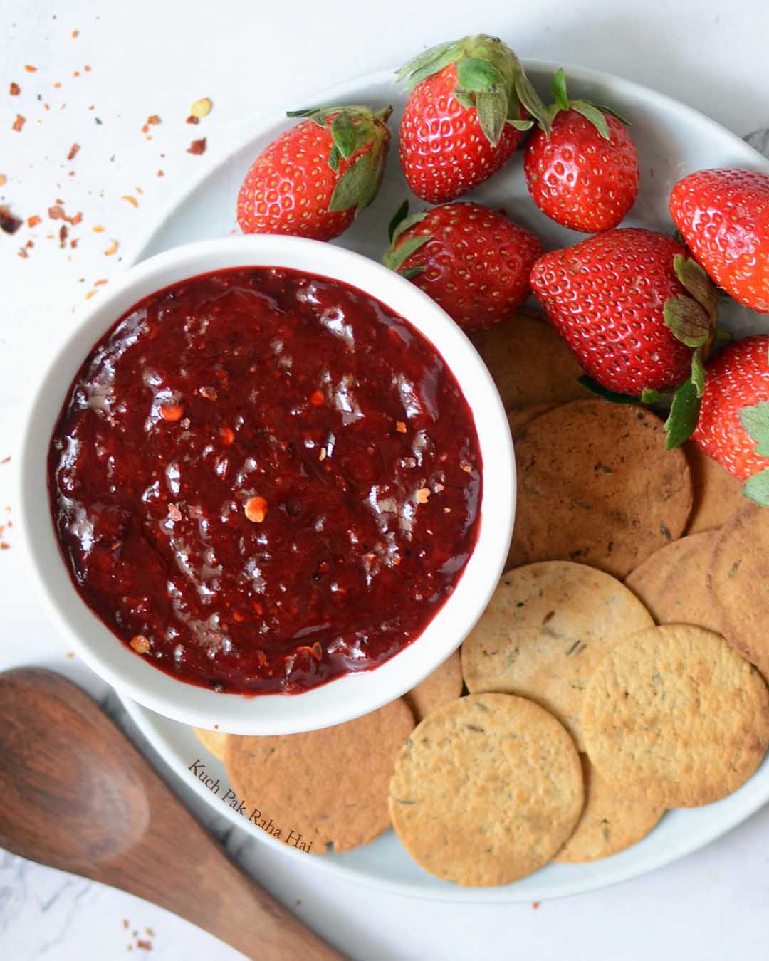Strawberry Chutney serving ideas with crackers