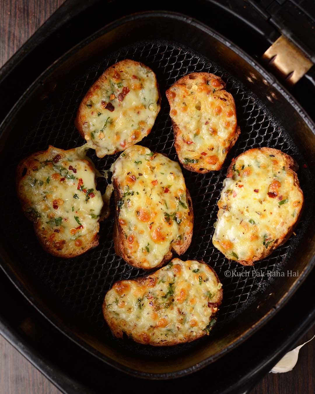 Cheese Garlic bread in air fryer.