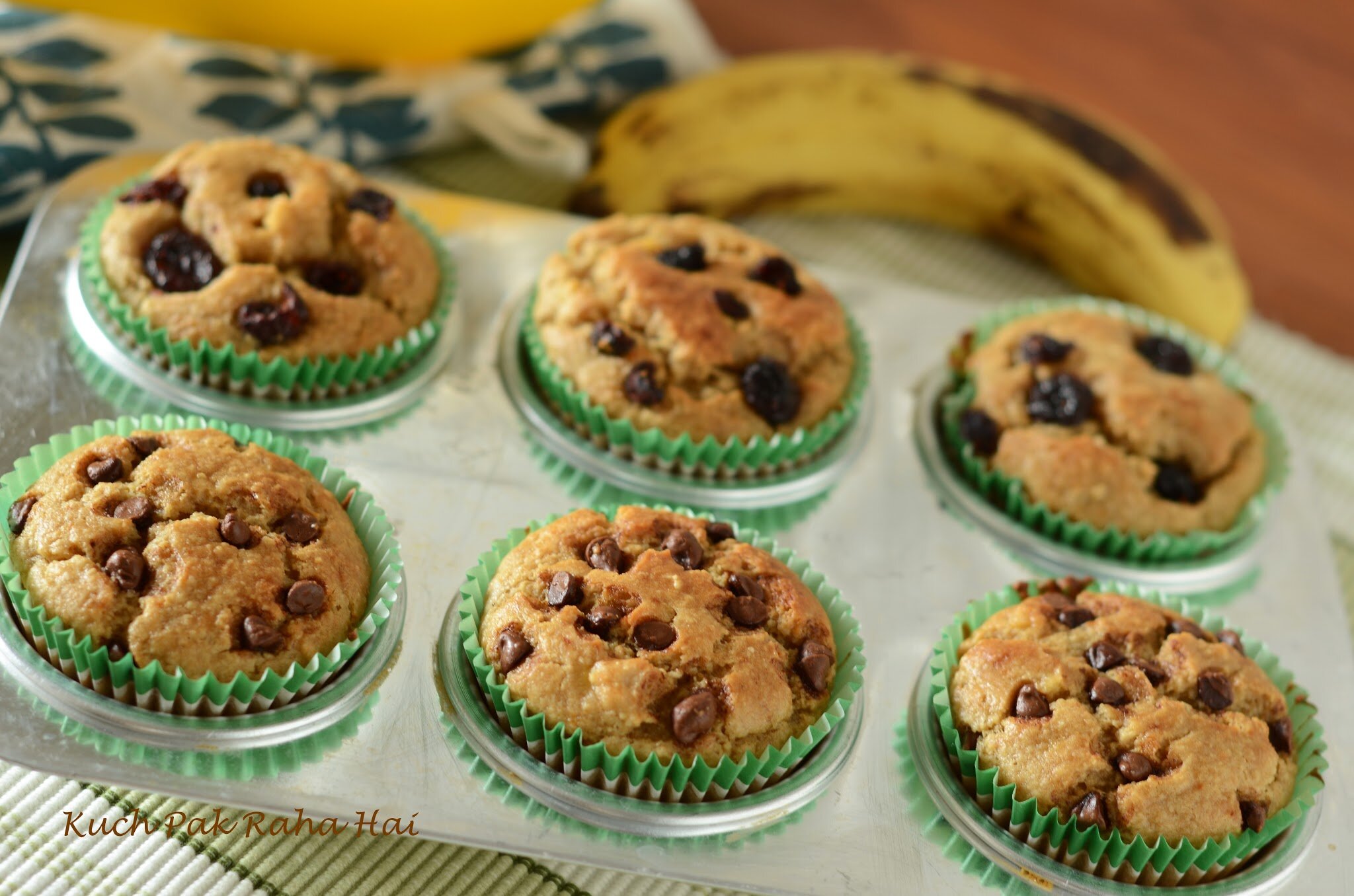 Eggless Oats Banana Muffin