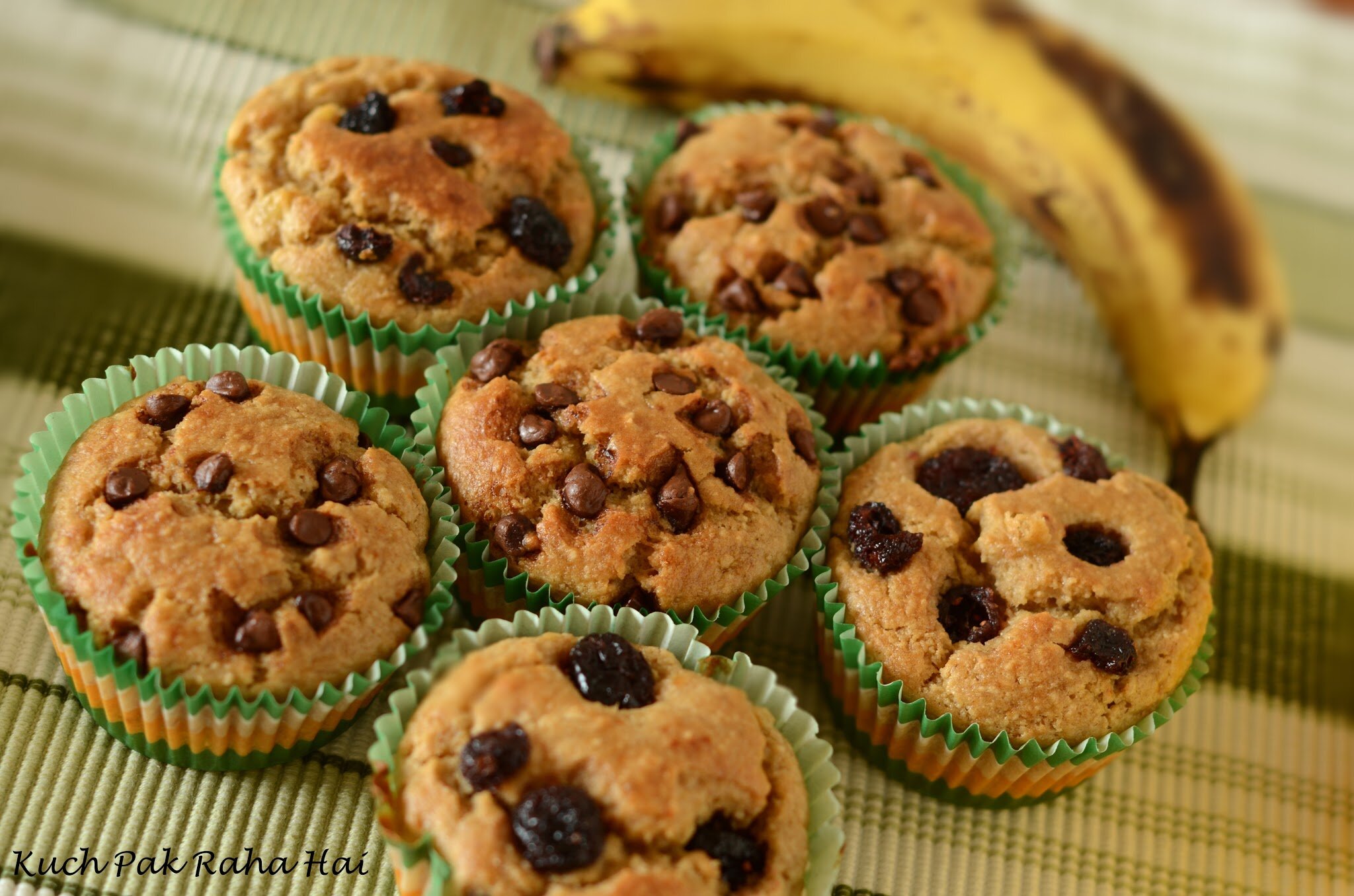 Eggless Banana Oats Muffins Recipe Healthy breakfast muffins