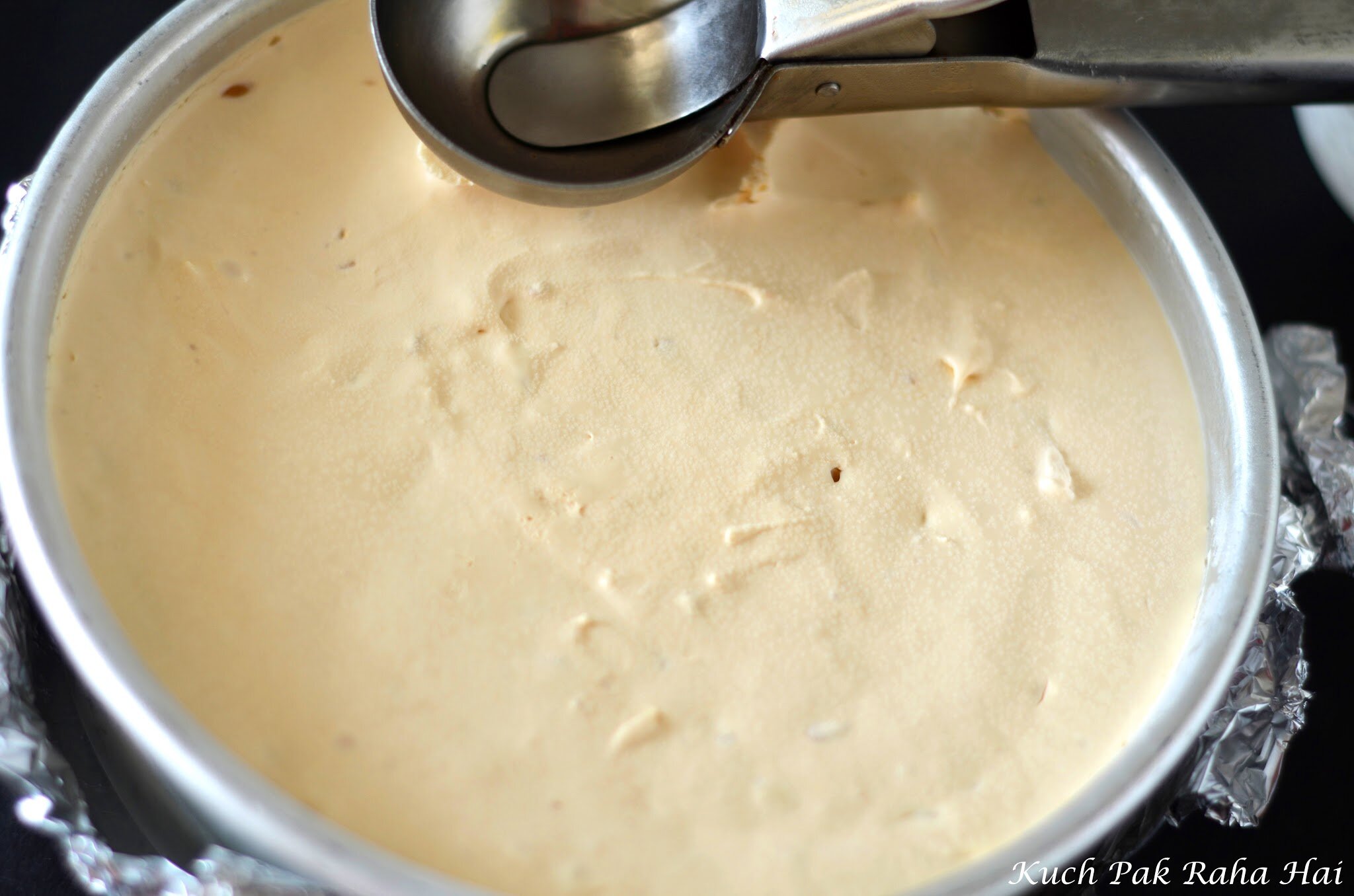 Dulce de leche ice cream is ready.