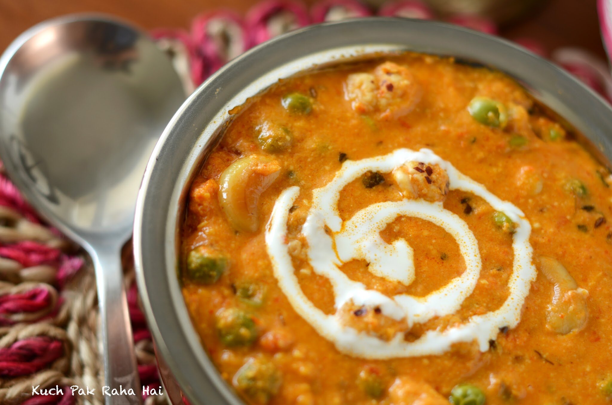 Makhana Kaju Matar Curry Recipe