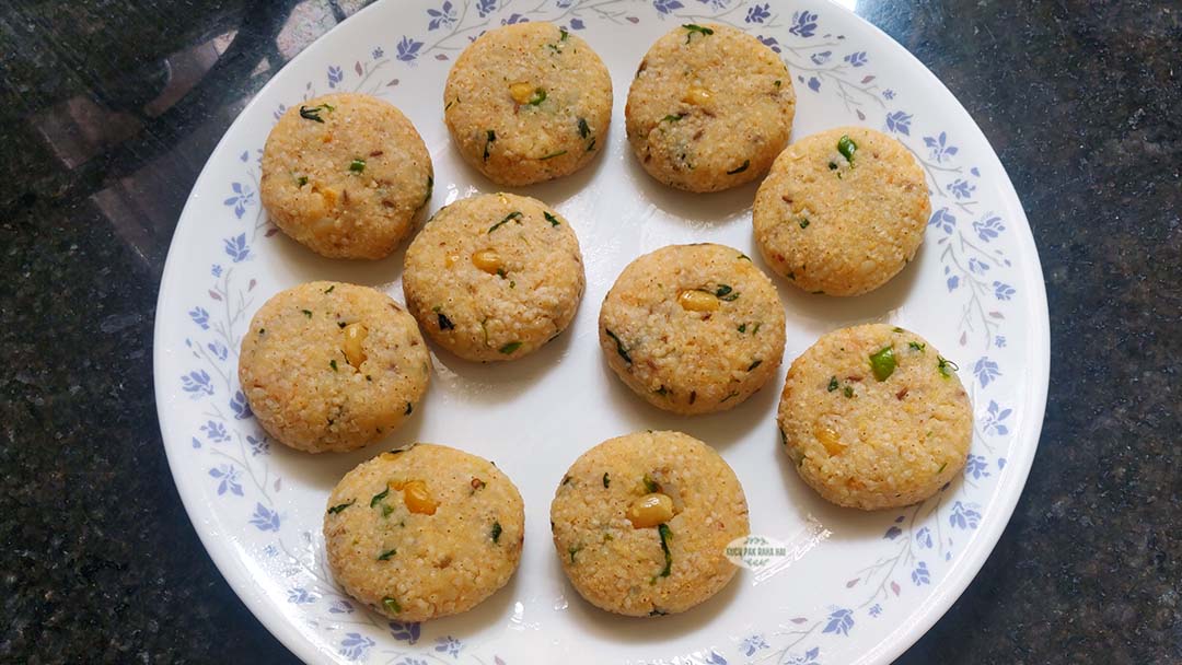 Making tikki or cutlets from the mixture.