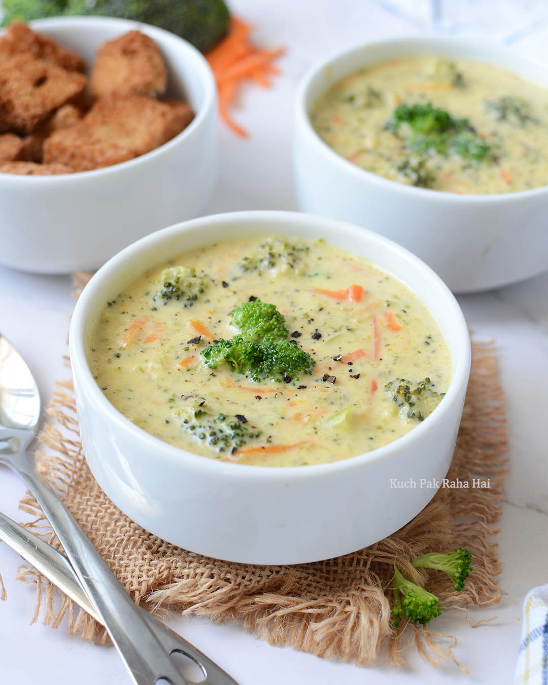 Broccoli cheese soup vegetarian recipe.