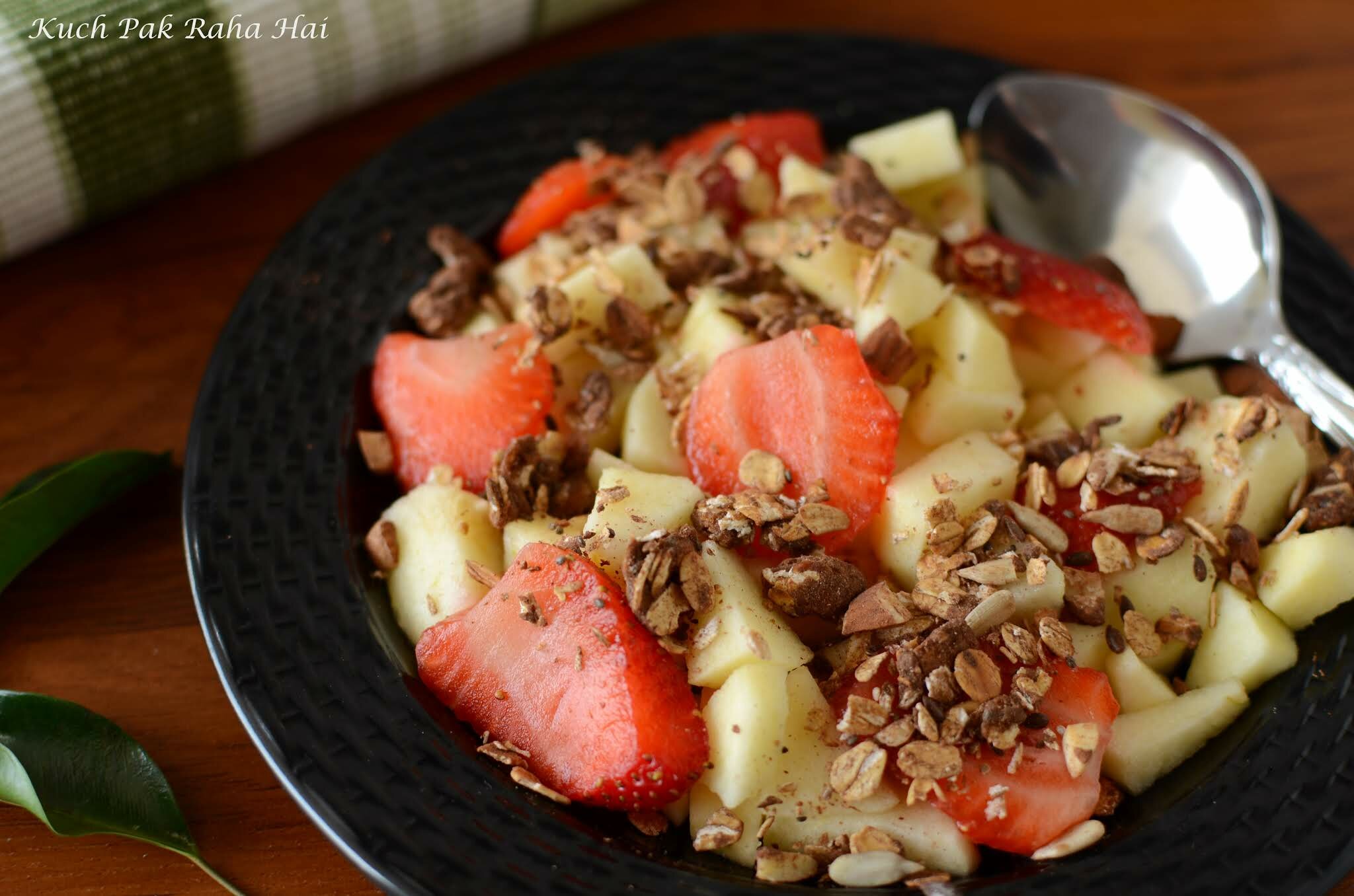 Easy Homemade Healthy Granola with fruits