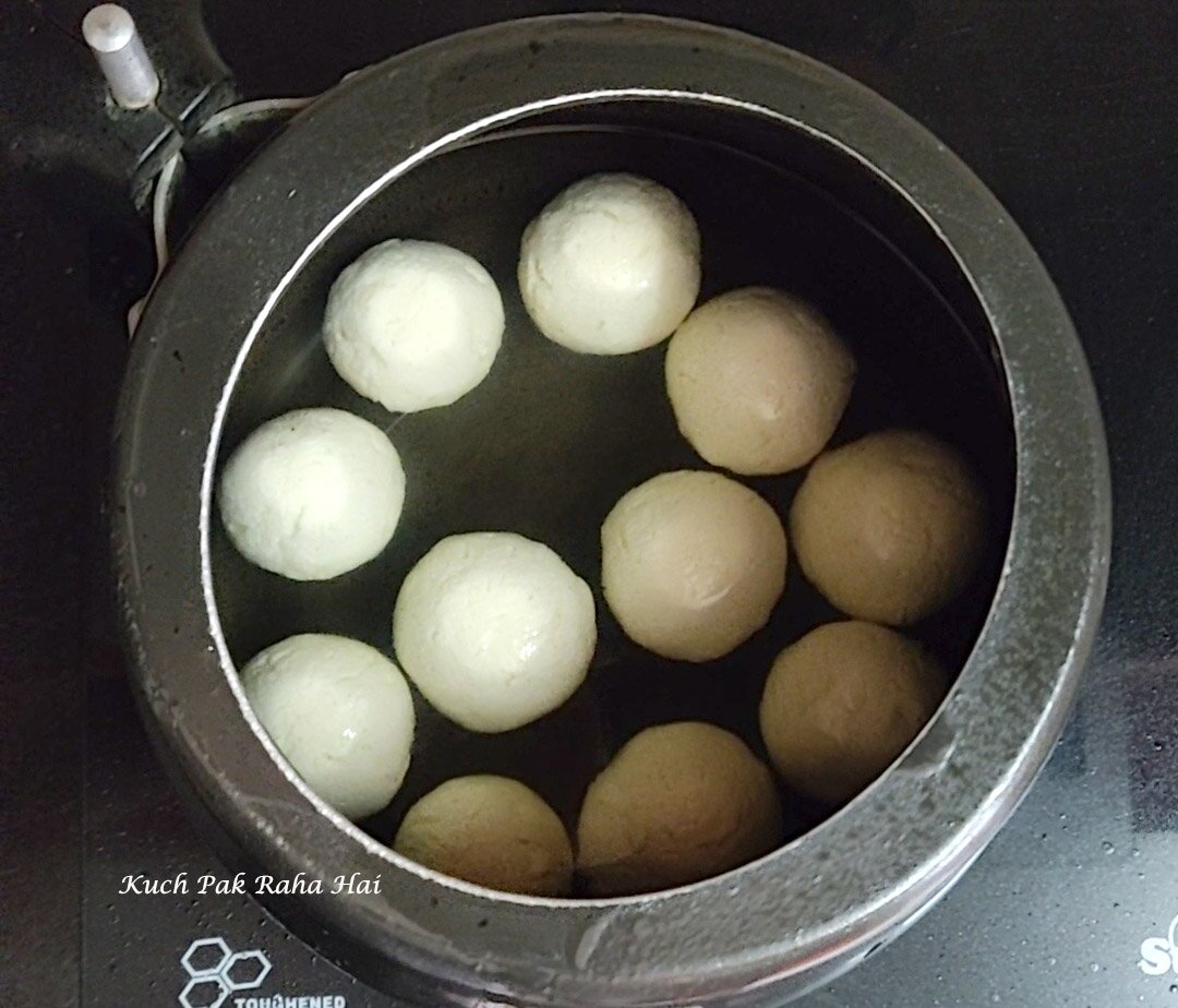 Sponge Rasgulla or Rosogolla in pressure cooker