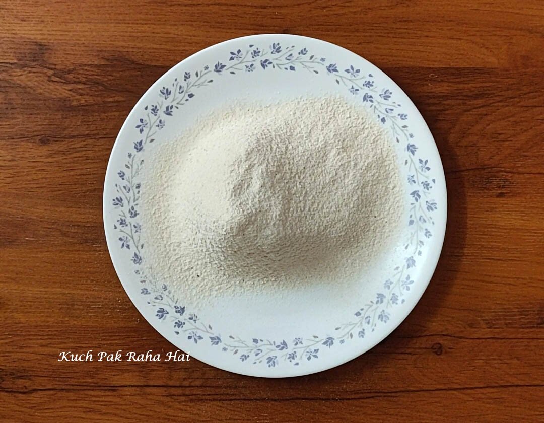 Sieved flour in a plate.