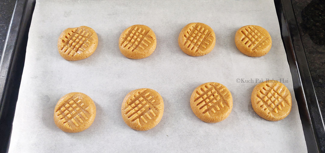 Peanut almond flour cookies on baking tray (before baking).