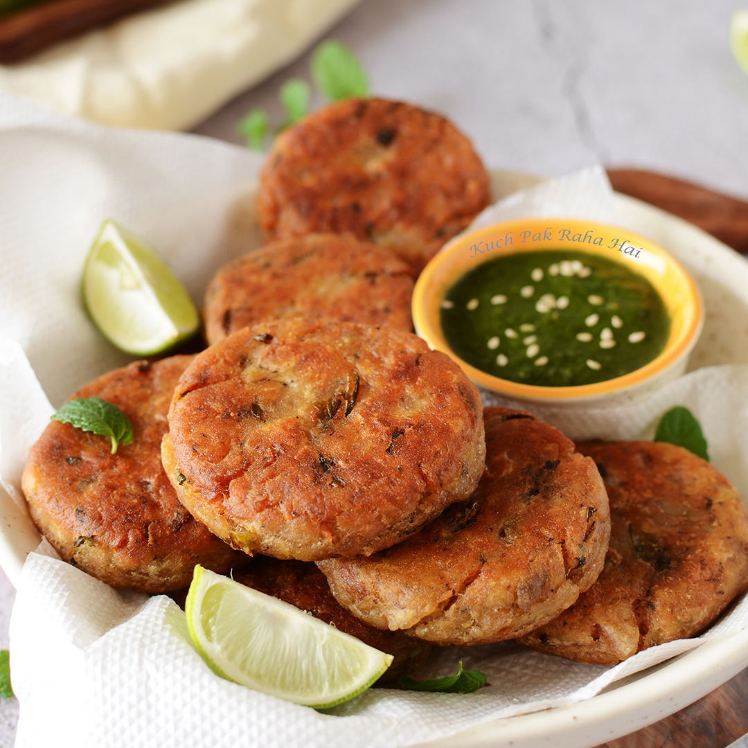 Kacche Kele Ki Tikki Raw Banana Cutlets Recipe