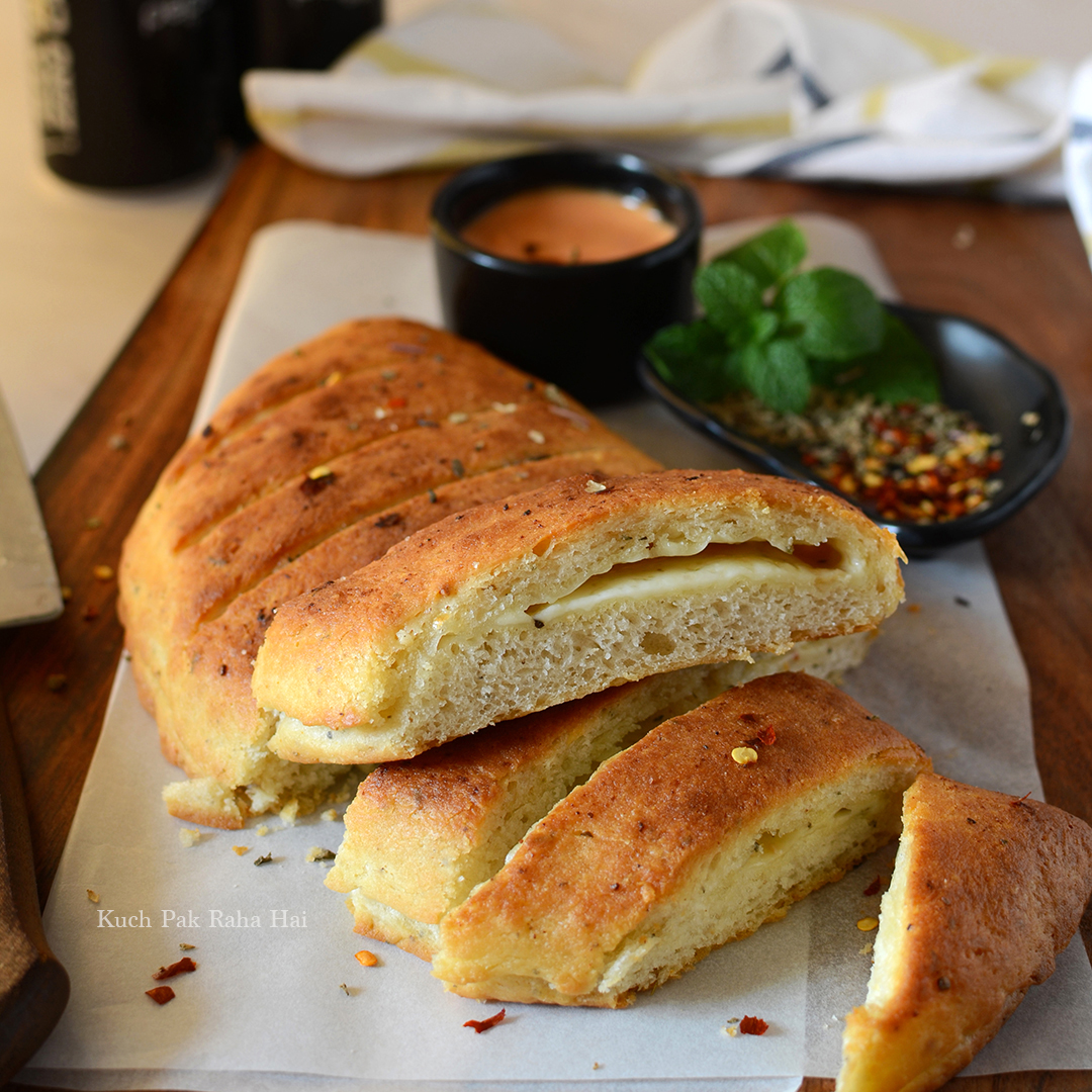 Stuffed cheesy Garlic bread recipe dominos style 