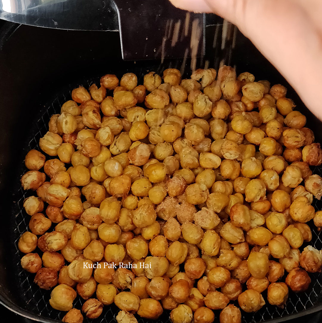 Crispy air fried chickpeas.