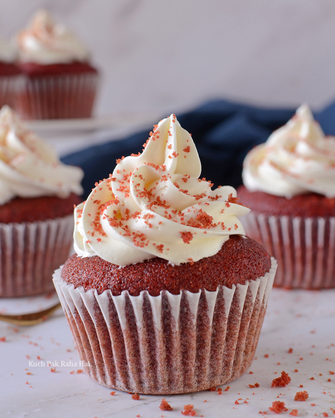 Eggless-Red-Velvet-Cupcake-Cream-Cheese-Frosting