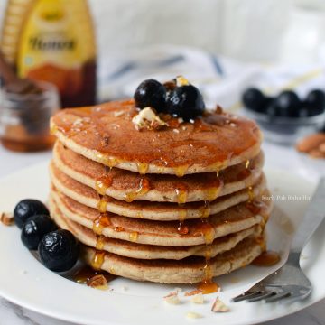 Eggless Oats Pancake Recipe