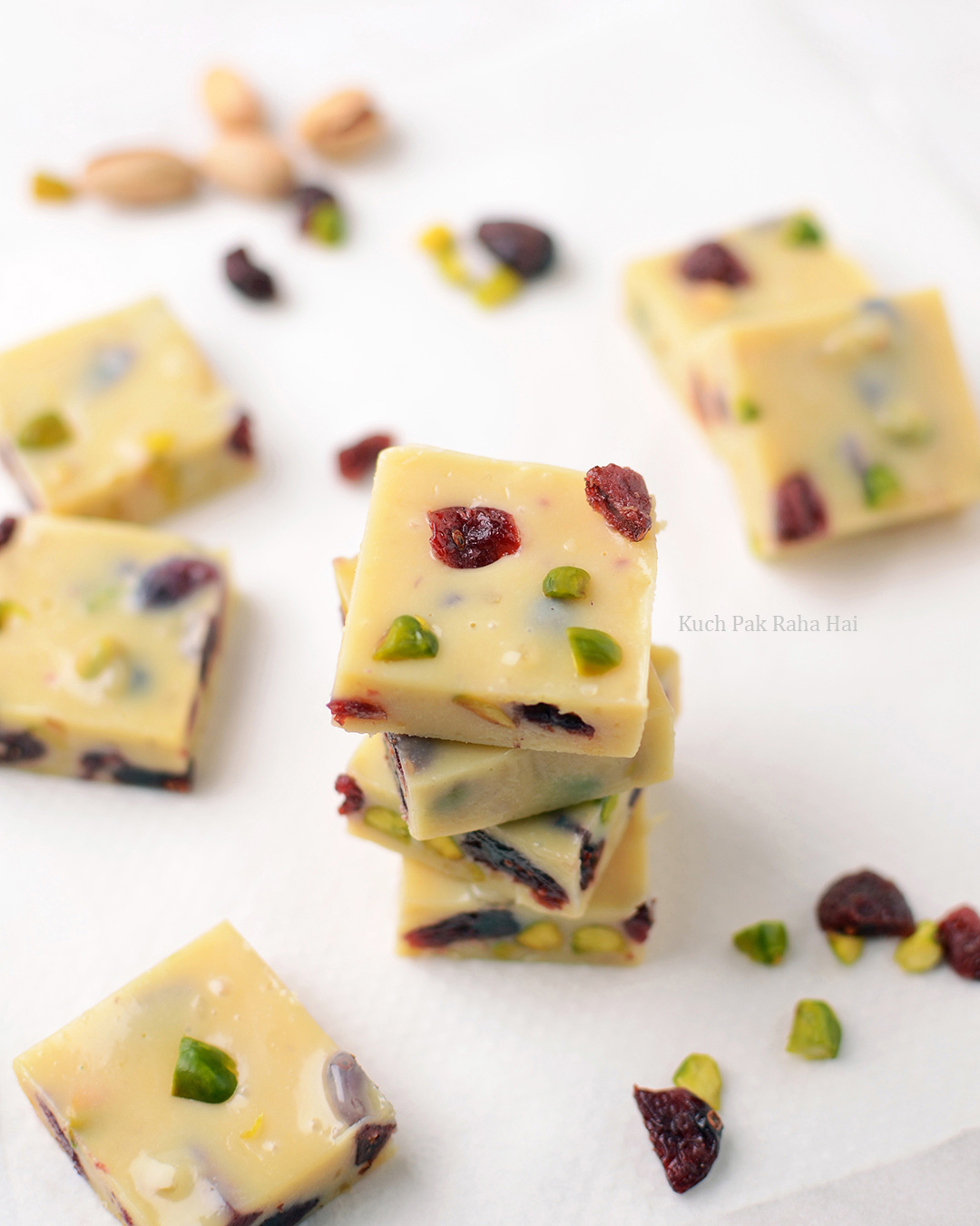 Easy Cranberry White Chocolate Fudge Recipe