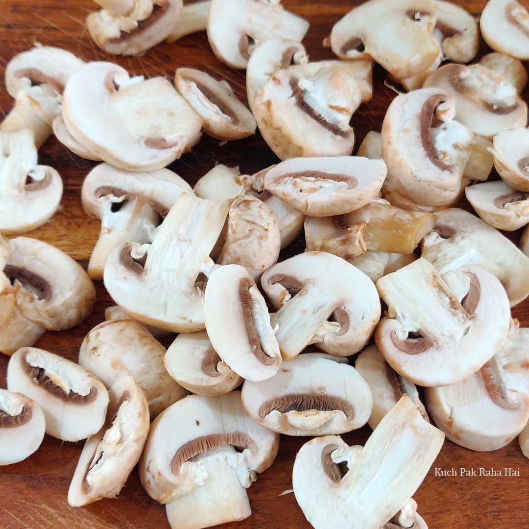 Slicing the mushrooms.