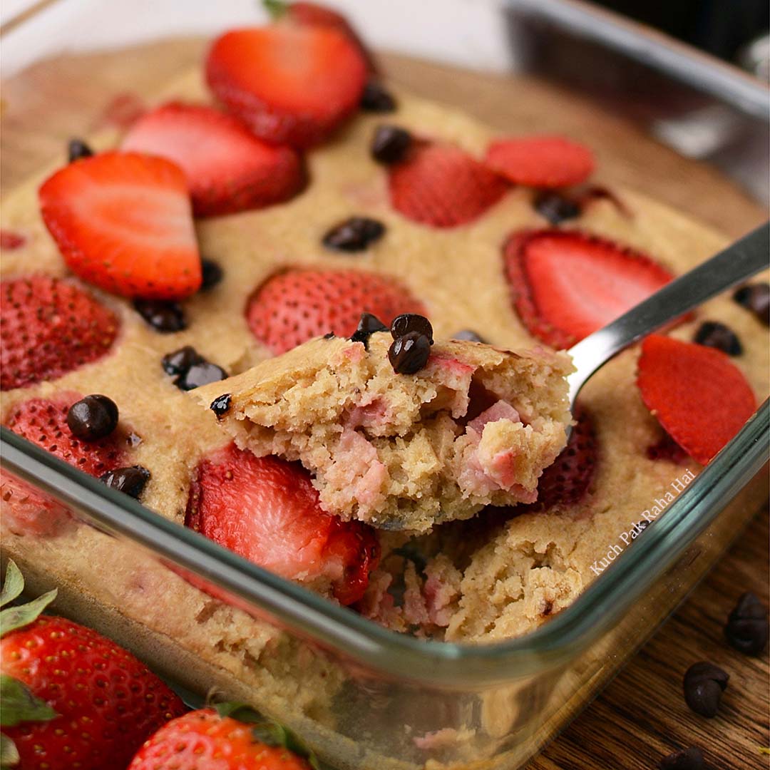 Strawberry Baked Oats Tiktok Recipe