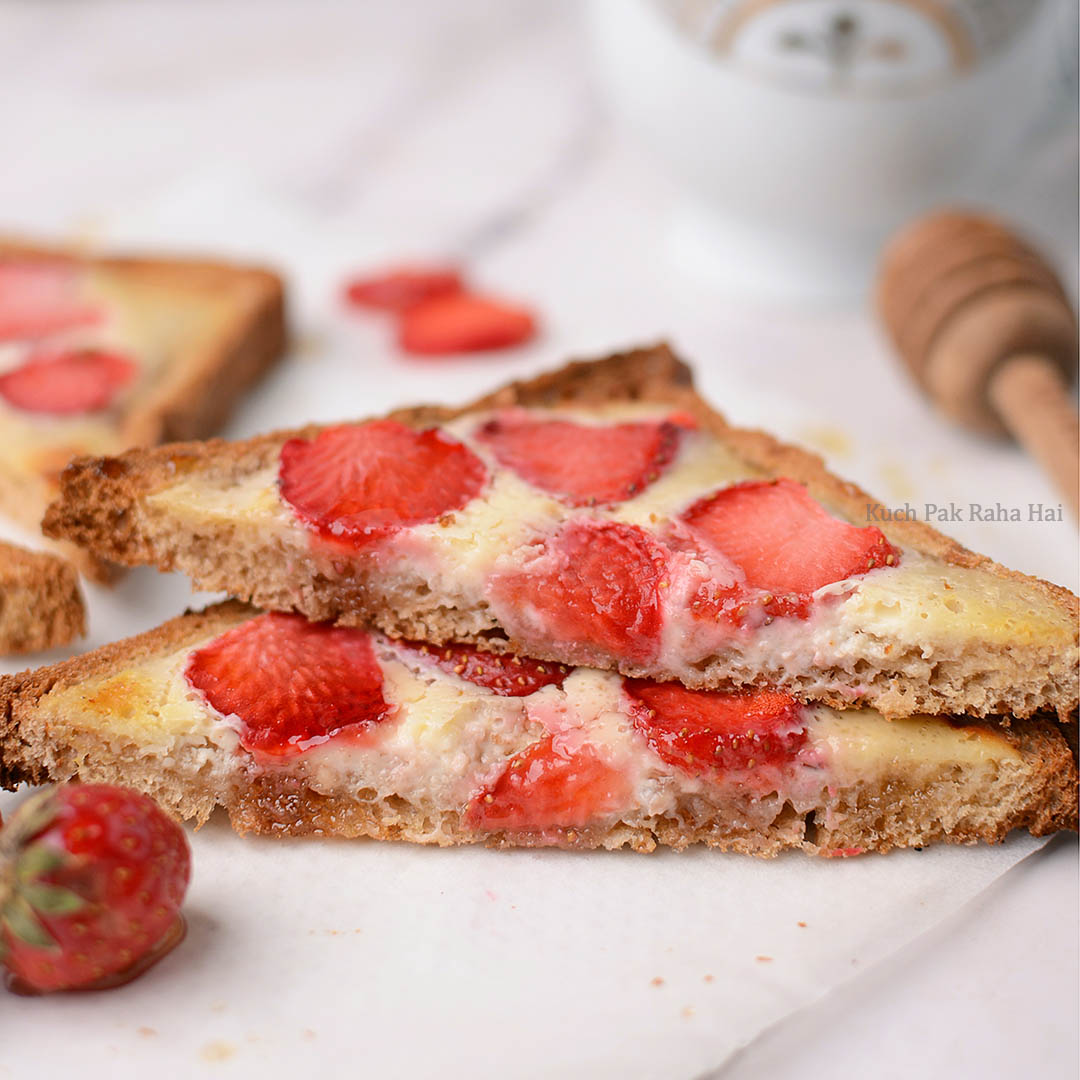 Yogurt Custard Toast with strawberries