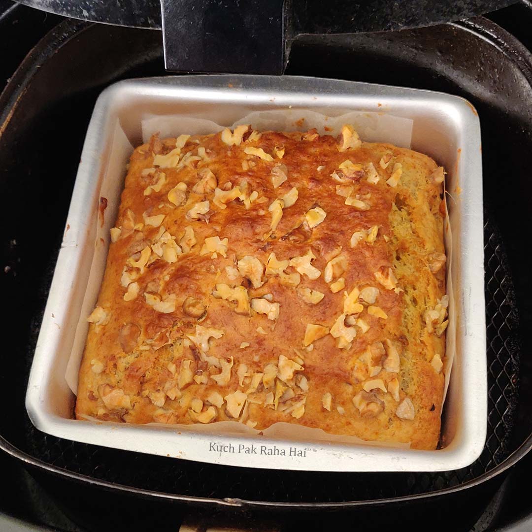 Banana Bread in air fryer (after).