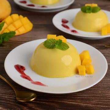 Mango Panna Cotta without gelatin or eggs.