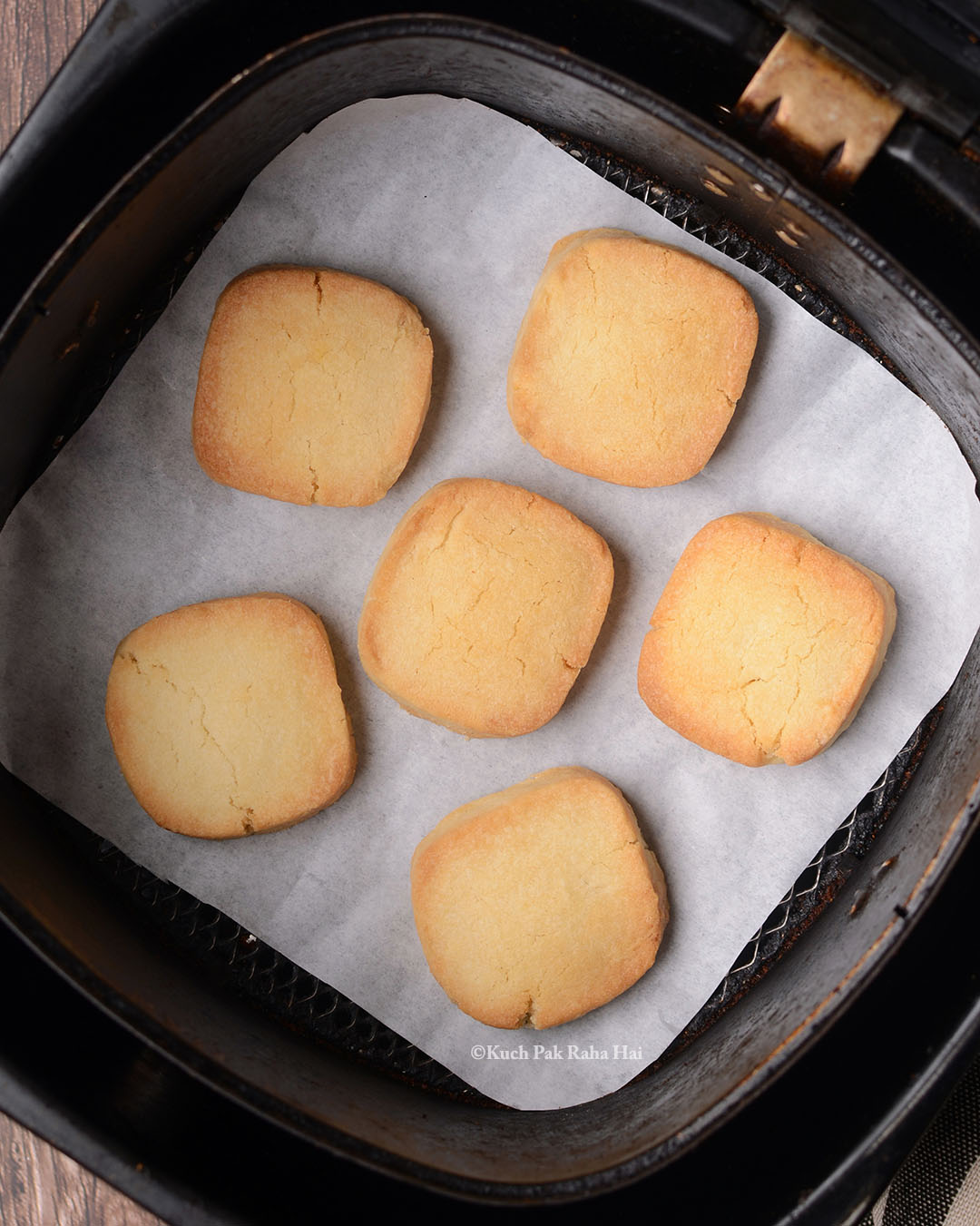 Cookies baked in air fryer.