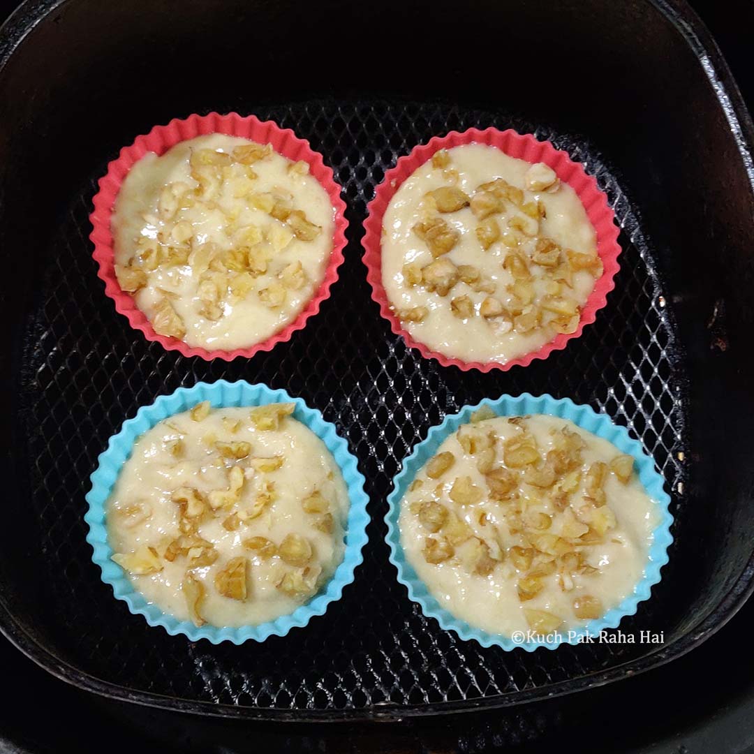 Muffins in air fryer (before baking).