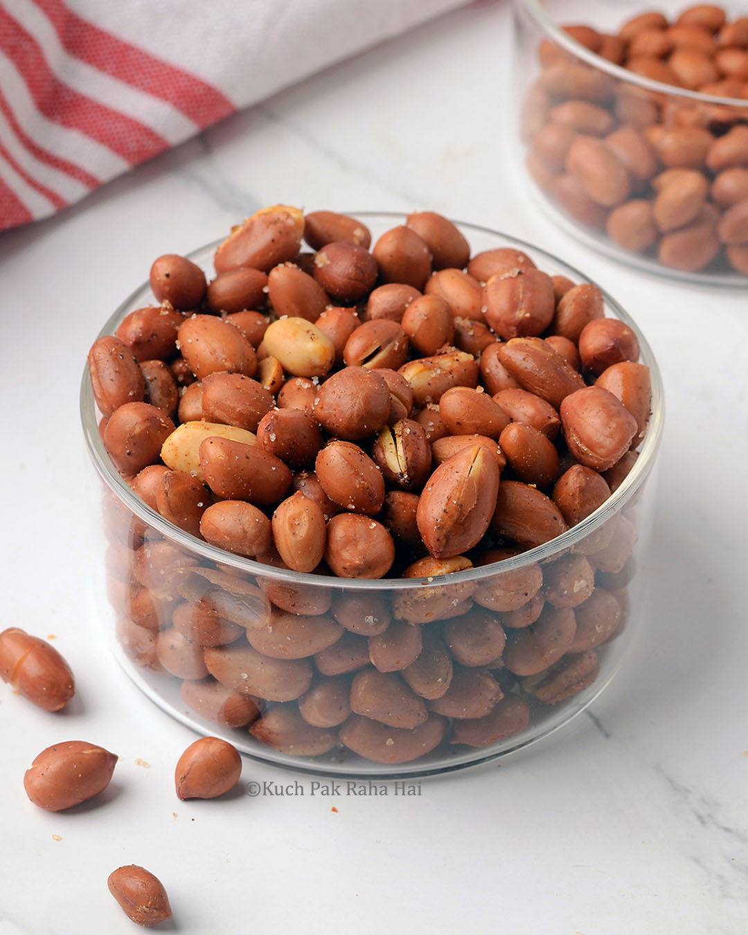 Salted peanuts made in air fryer.