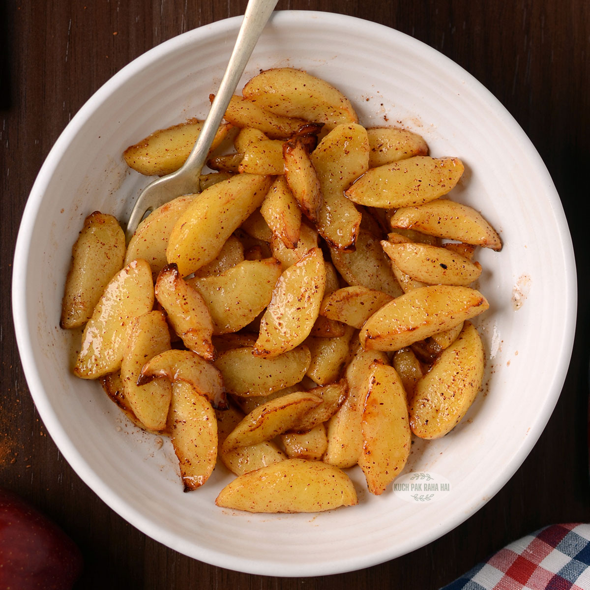 Air fryer apples recipe.