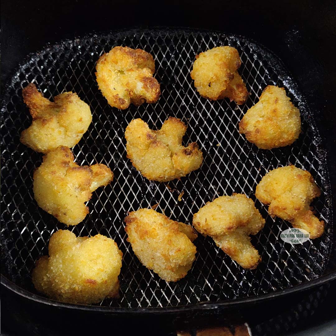 Crispy air fried breaded cauliflower.