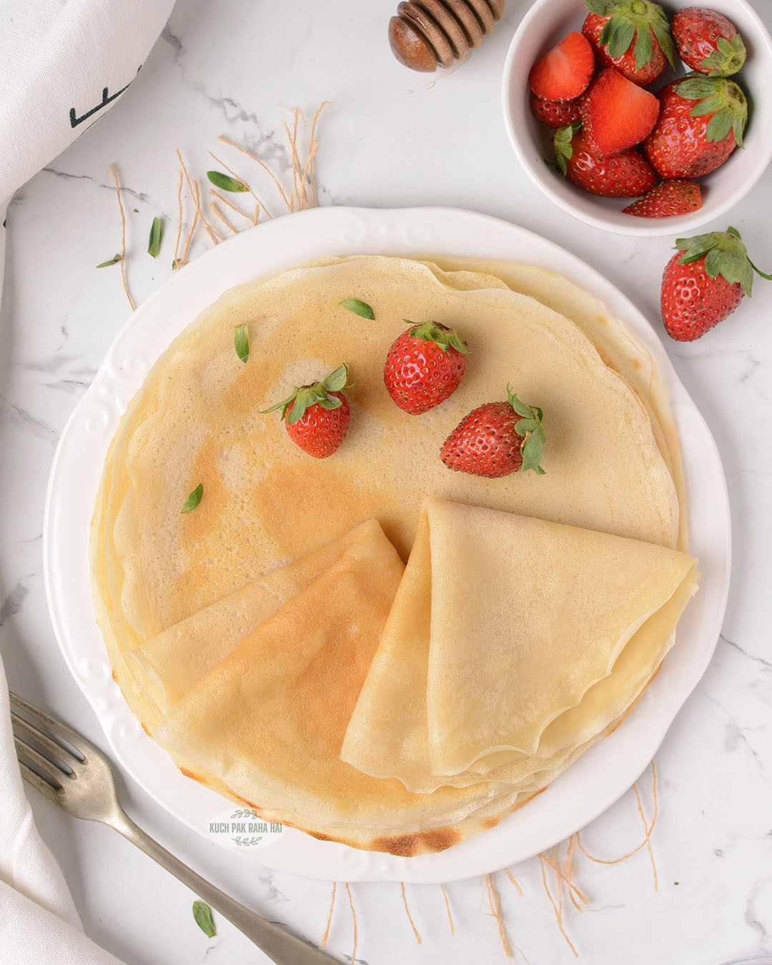Crepes without eggs.