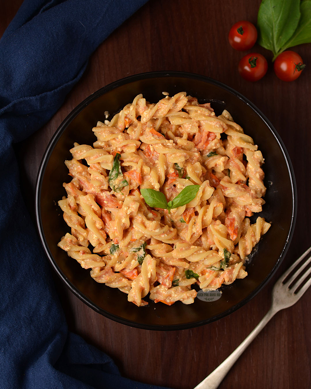 Air fryer baked feta pasta recipe.