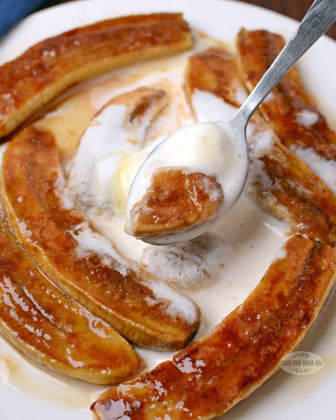 Air fried bananas served with vanilla ice cream.