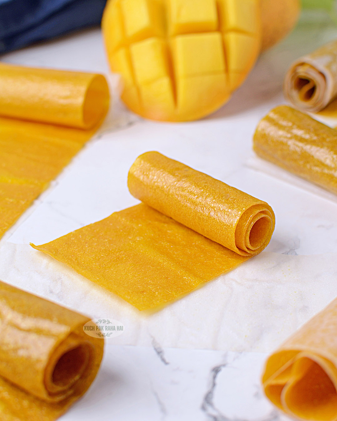 Easy home made mango fruit roll ups.